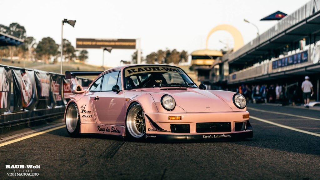 Porsche RWB Pink